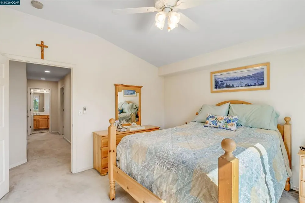 2211 Bridle Creek Circle Tracy, CA 95377