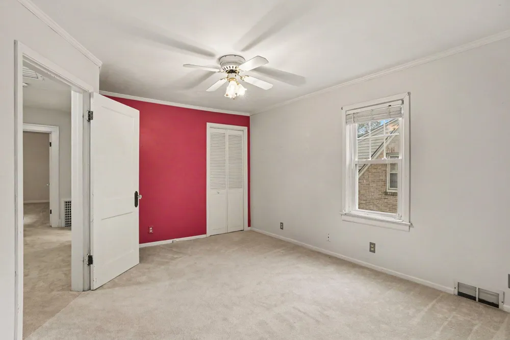 2511 Glenwood Drive Kalamazoo, MI 49008