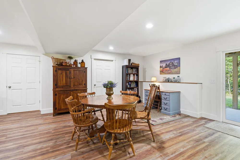 919 Armintrout Ridge Court Allegan, MI 49010