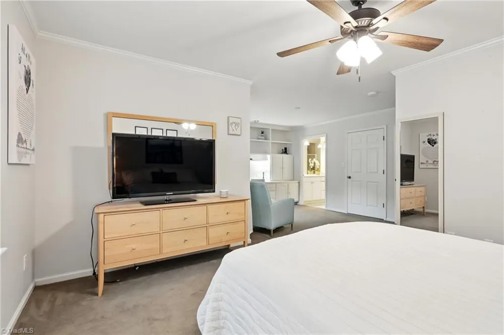 633 Huntington Drive High Point, NC 27262