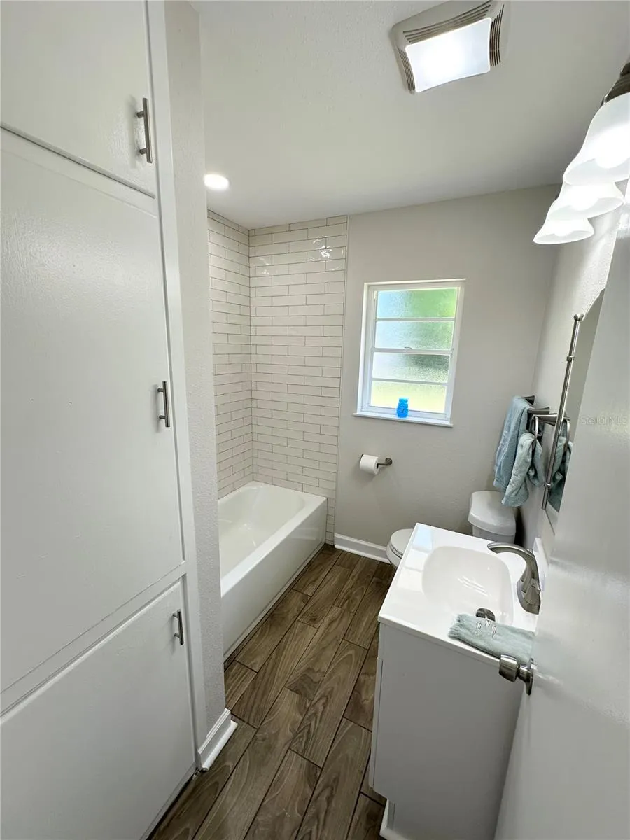 3101 13TH AVENUE W Bradenton, FL 34205