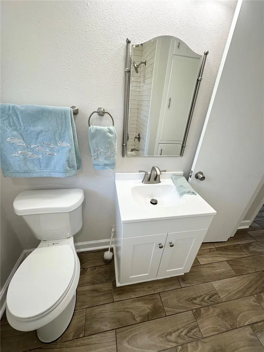 3101 13TH AVENUE W Bradenton, FL 34205