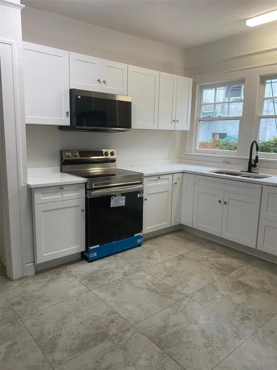 606 LAKE DOT CIRCLE #D Orlando, FL 32801