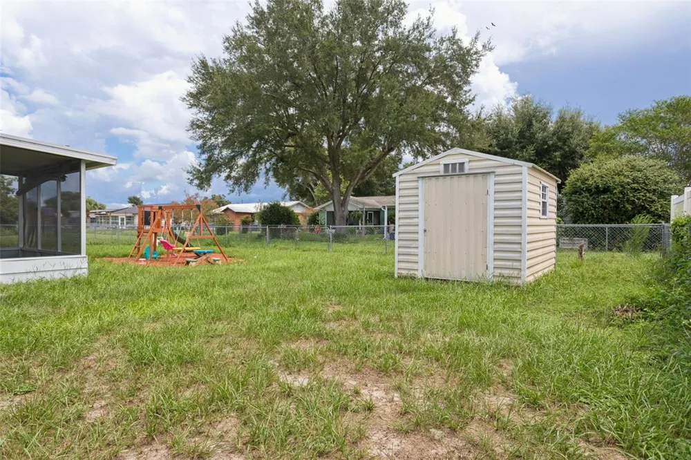6126 16TH STREET Zephyrhills, FL 33542