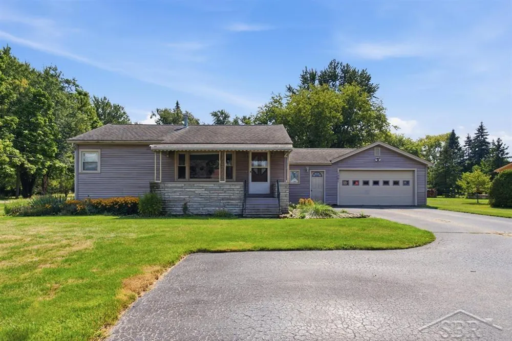 1281 W Midland Road Williams Charter Township, MI 48611