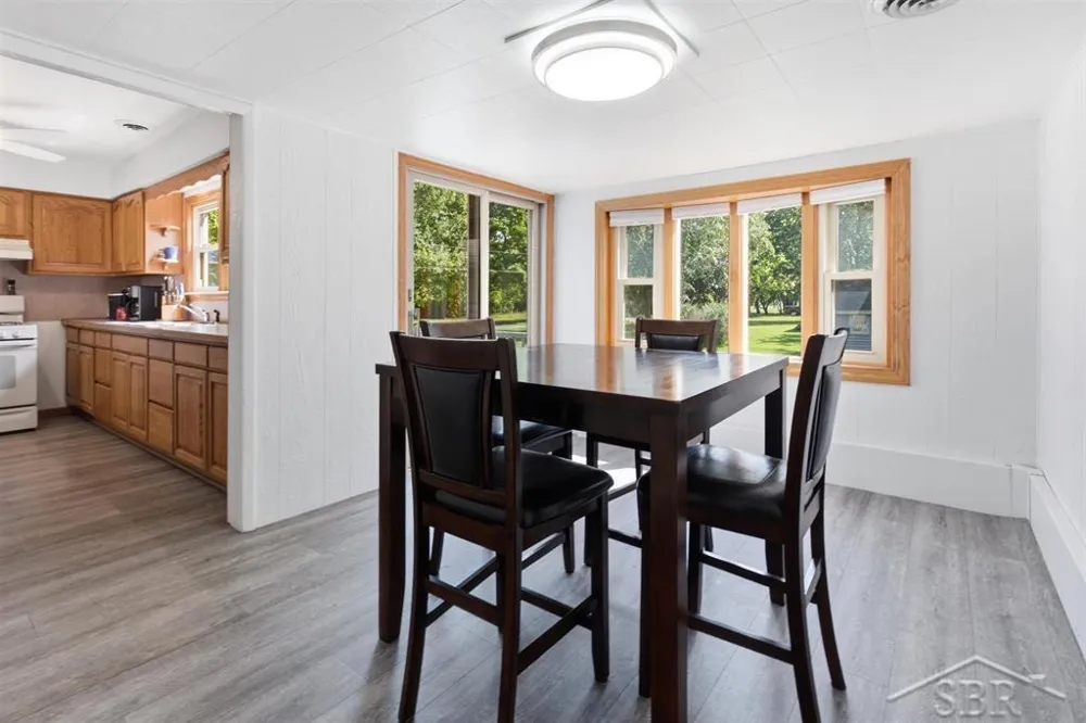 1281 W Midland Road Williams Charter Township, MI 48611
