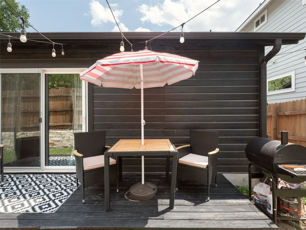 2501 E 11th Street #1 Austin, TX 78702