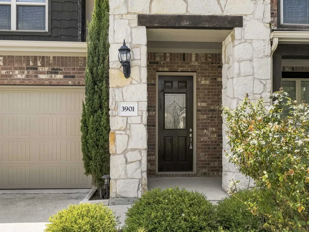 3901 Eland Drive Pflugerville, TX 78660