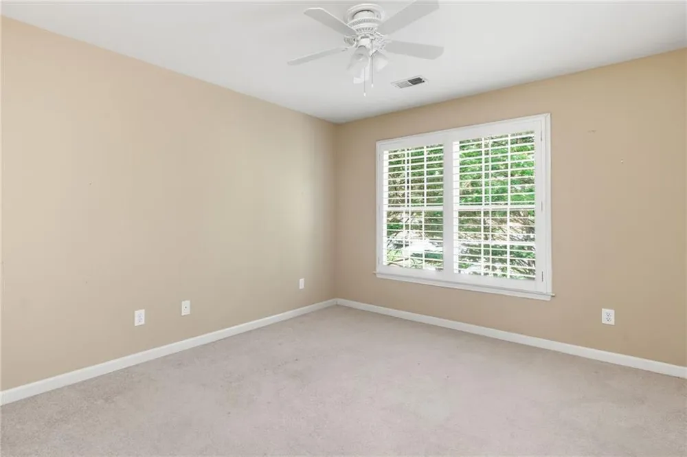 514 Lovinggood Court Woodstock, GA 30189