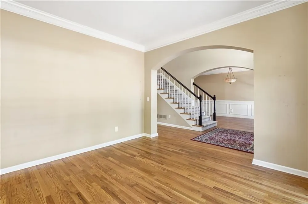 514 Lovinggood Court Woodstock, GA 30189