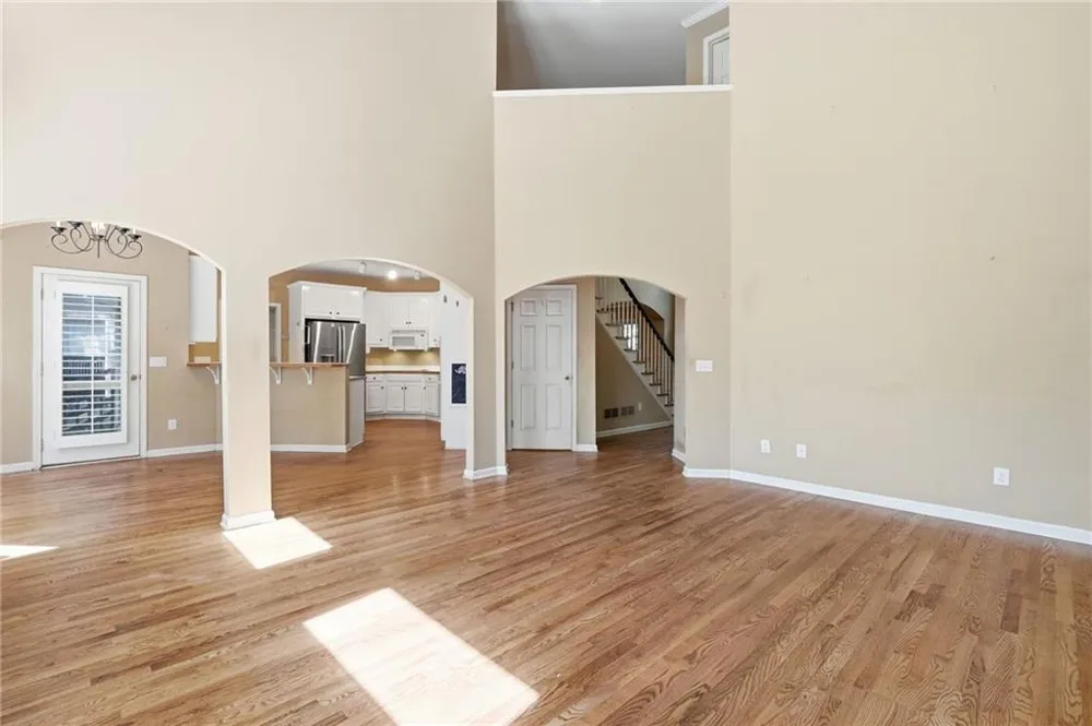 514 Lovinggood Court Woodstock, GA 30189