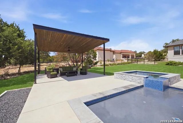 209 FLY LINE TRL New Braunfels, TX 78132