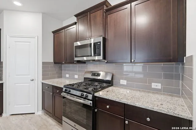 8449 Lamus Wheel San Antonio, TX 78254