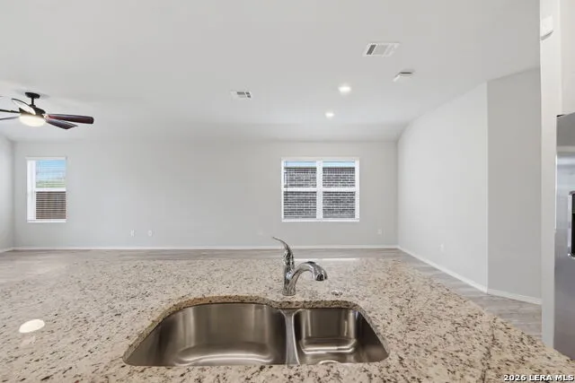 8449 Lamus Wheel San Antonio, TX 78254