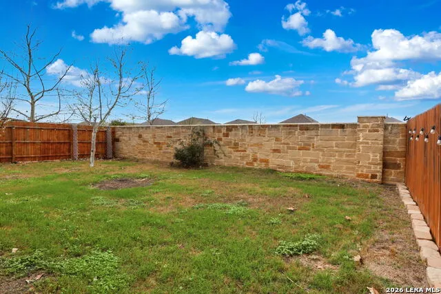 8449 Lamus Wheel San Antonio, TX 78254