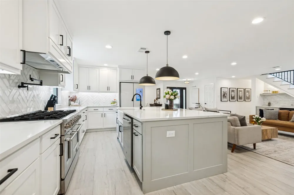 411 Ridgewood Drive Richardson, TX 75080