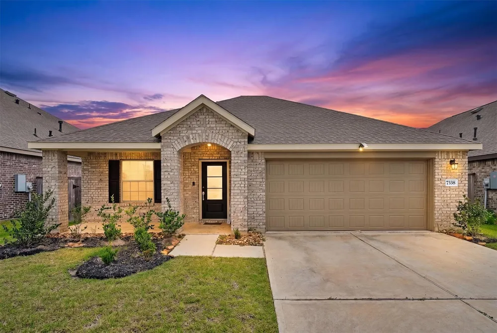 7338 Bartoncliff Drive Katy, TX 77493