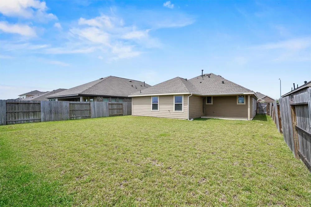 7338 Bartoncliff Drive Katy, TX 77493