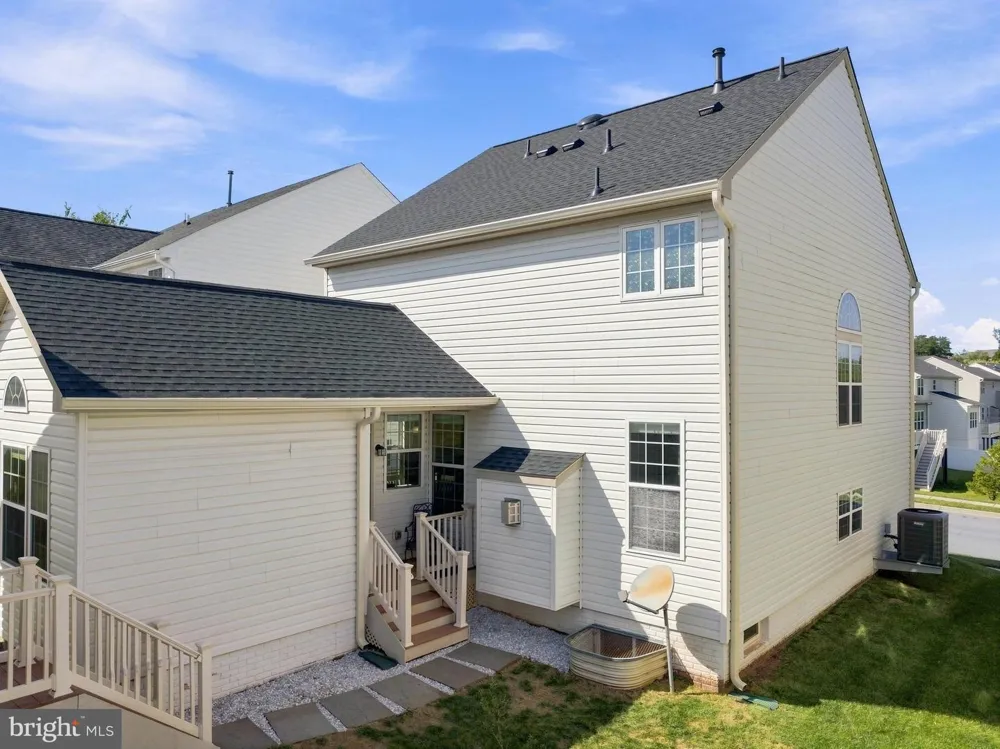 2124 CAISSON ROAD Frederick, MD 21702