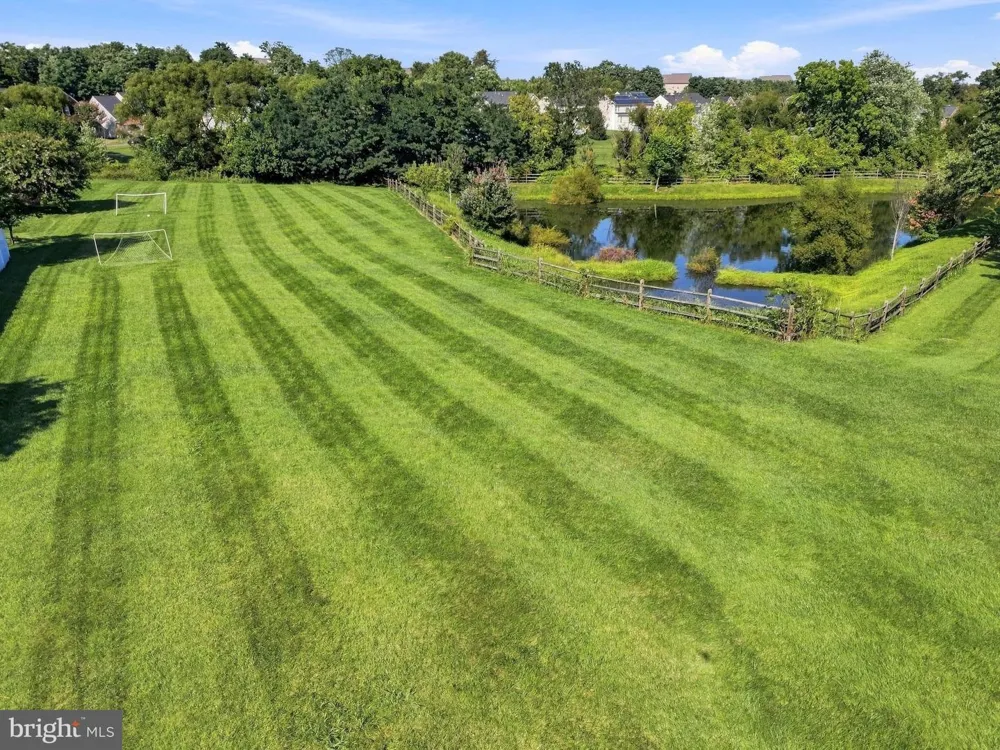 2124 CAISSON ROAD Frederick, MD 21702