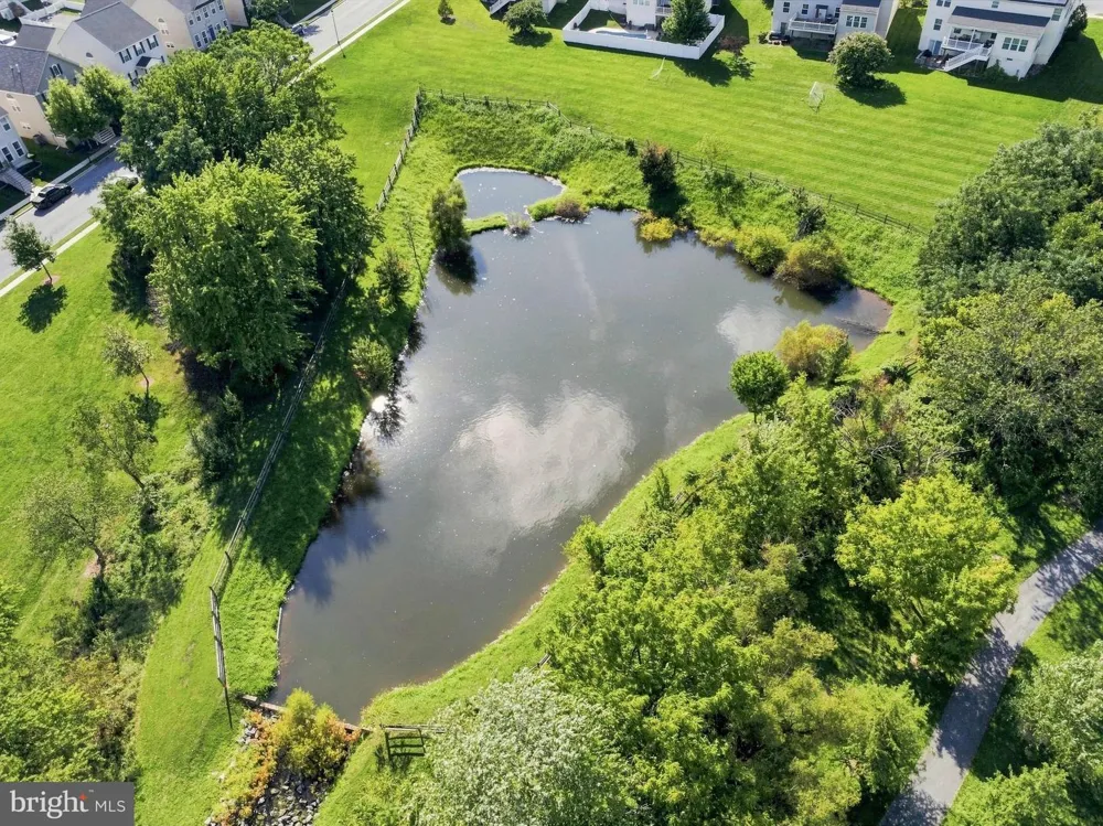 2124 CAISSON ROAD Frederick, MD 21702