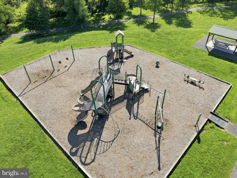 2124 CAISSON ROAD Frederick, MD 21702