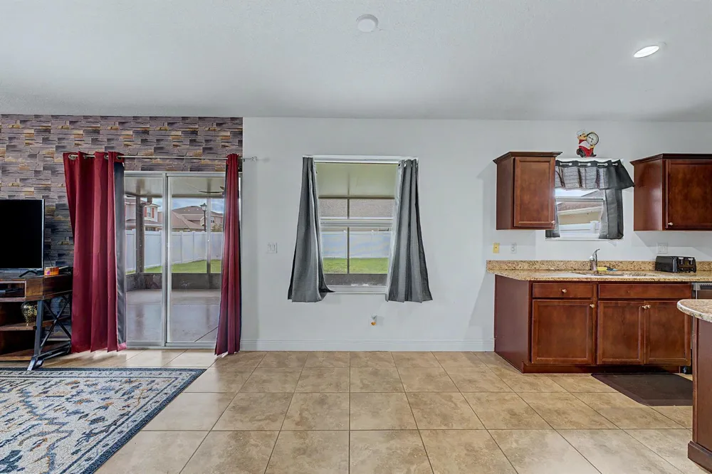 416 Seafoam Circle Fort Pierce, FL 34945