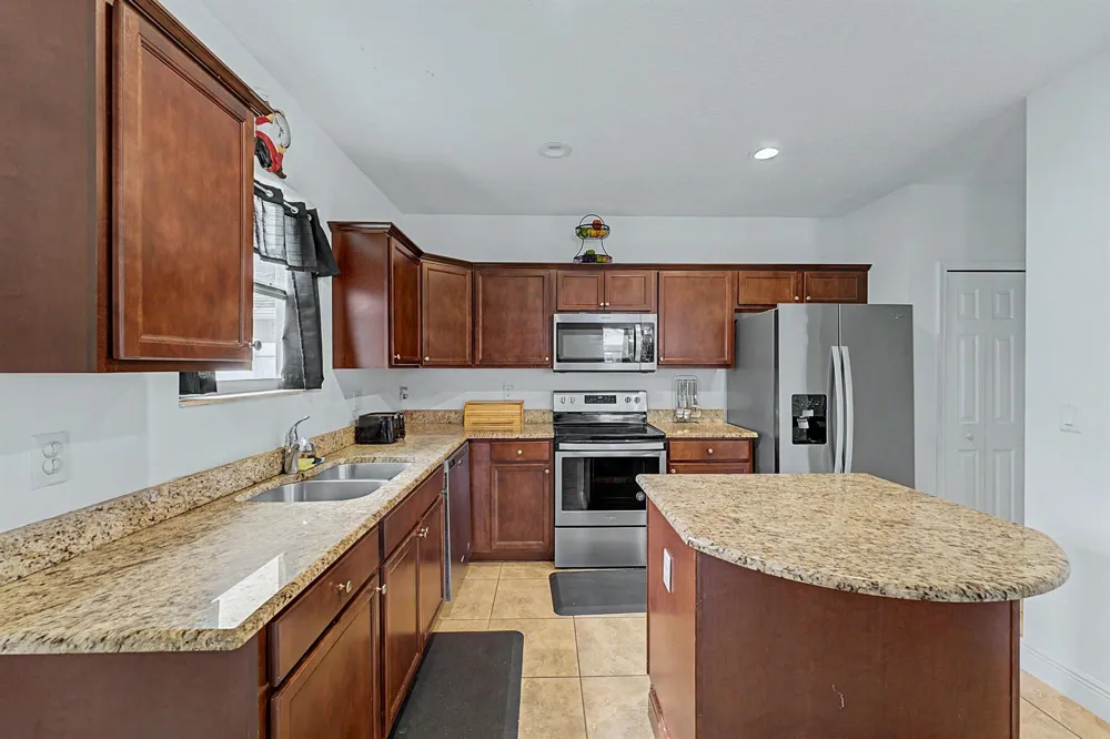 416 Seafoam Circle Fort Pierce, FL 34945