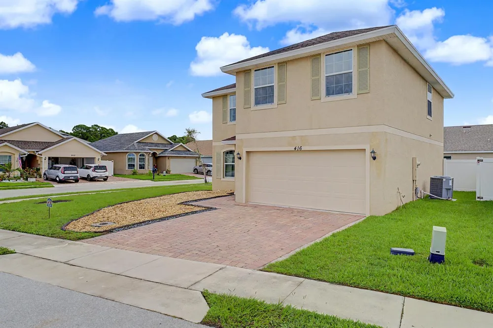 416 Seafoam Circle Fort Pierce, FL 34945