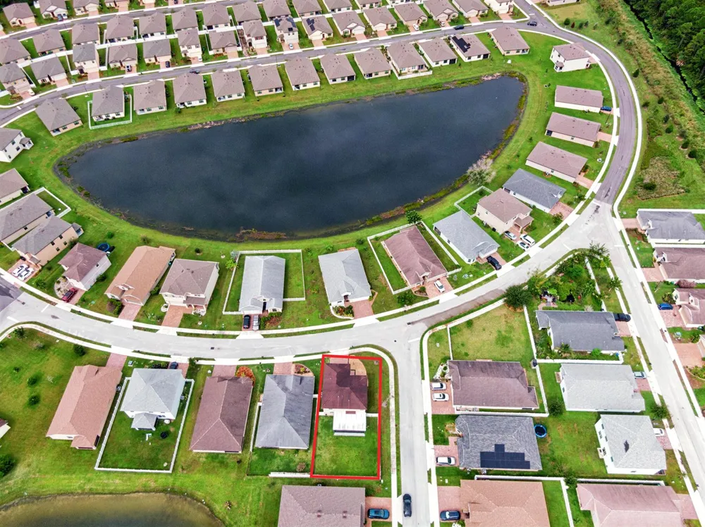 416 Seafoam Circle Fort Pierce, FL 34945