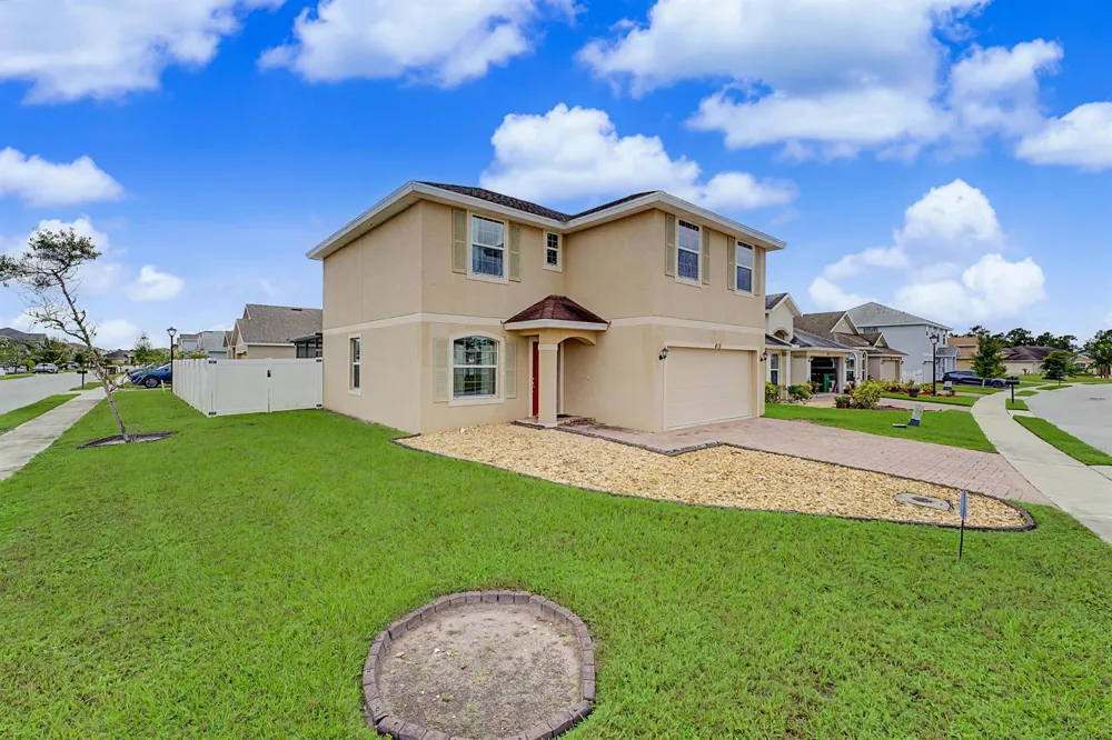 416 Seafoam Circle Fort Pierce, FL 34945