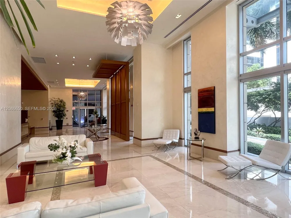 1060 Brickell Ave #1015 Miami, FL 33131