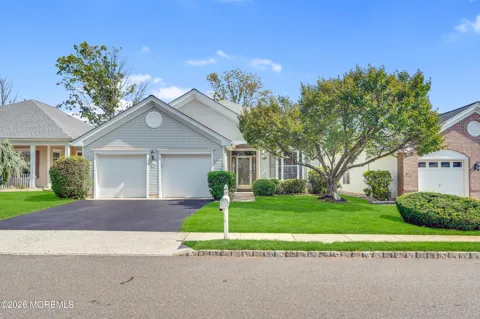 51 Goldensprings Drive
