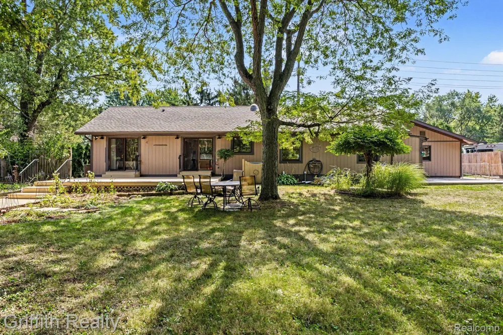 55664 Pontiac Trail Court Lyon Charter Township, MI 48165