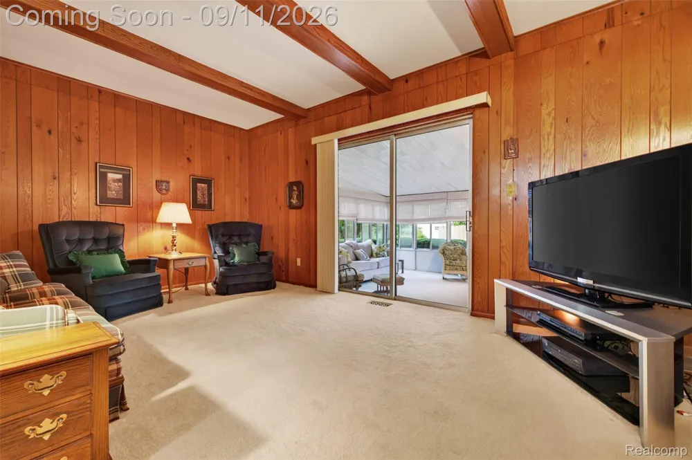 411 Tanview Drive Oxford Charter Township, MI 48371
