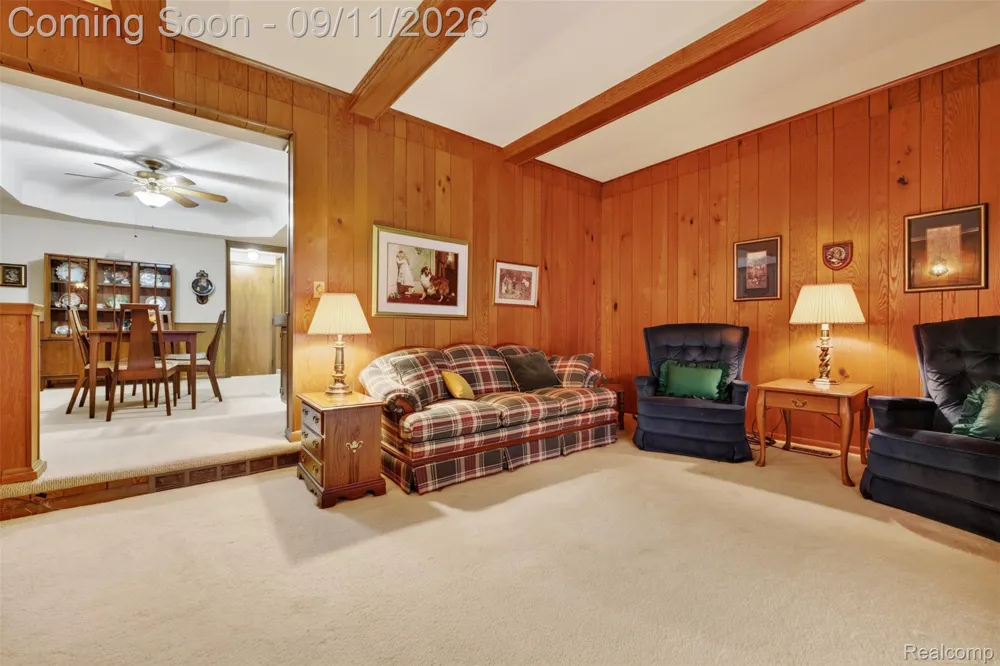 411 Tanview Drive Oxford Charter Township, MI 48371
