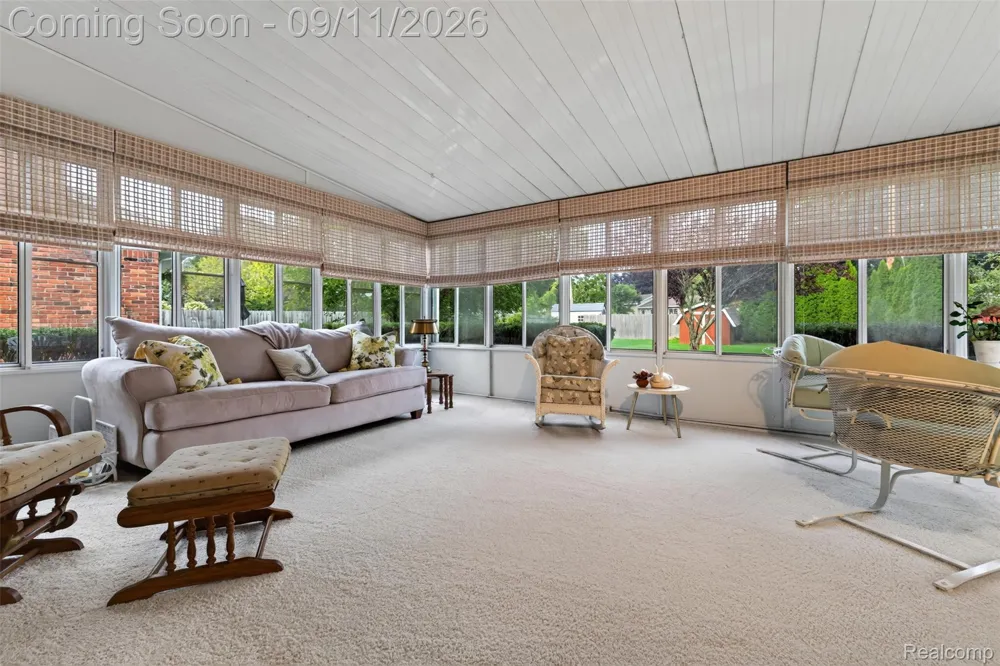 411 Tanview Drive Oxford Charter Township, MI 48371