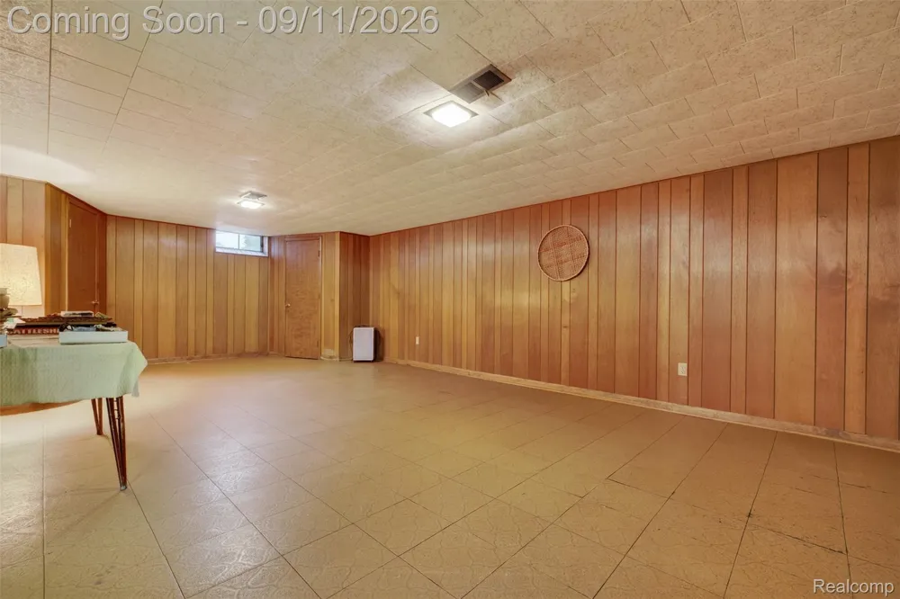 411 Tanview Drive Oxford Charter Township, MI 48371