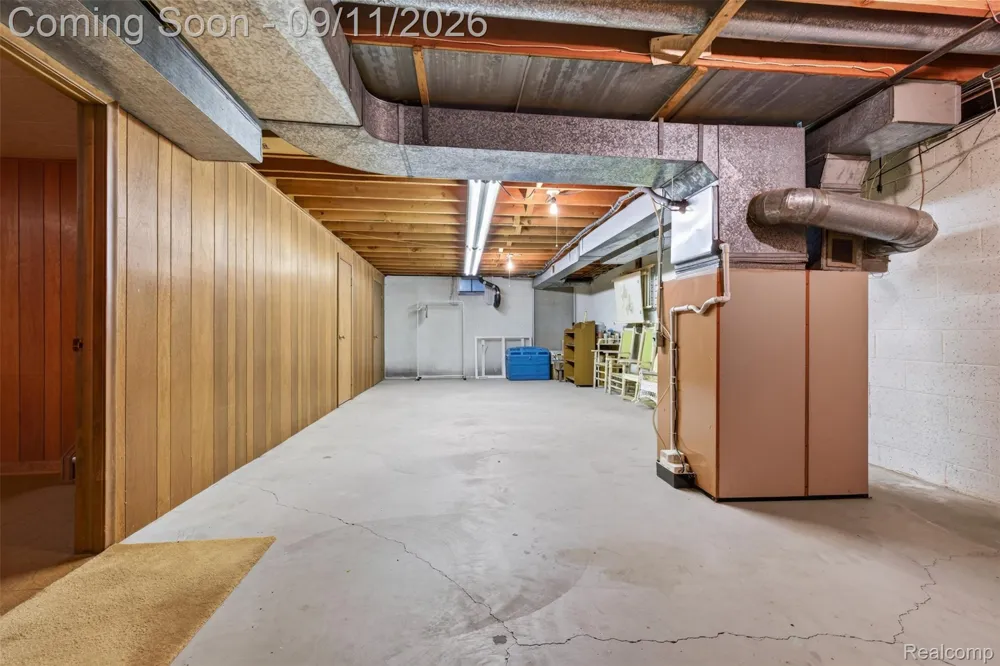 411 Tanview Drive Oxford Charter Township, MI 48371