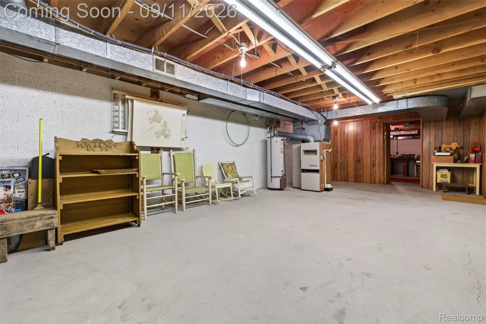 411 Tanview Drive Oxford Charter Township, MI 48371
