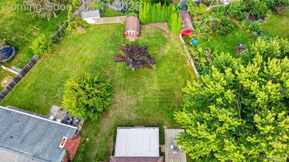 411 Tanview Drive Oxford Charter Township, MI 48371