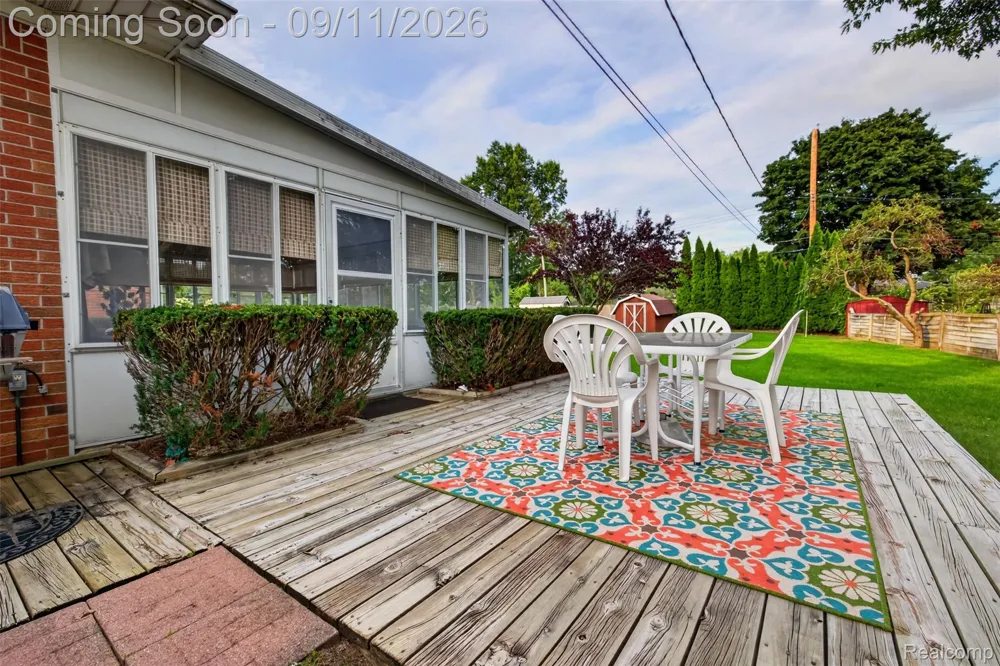 411 Tanview Drive Oxford Charter Township, MI 48371