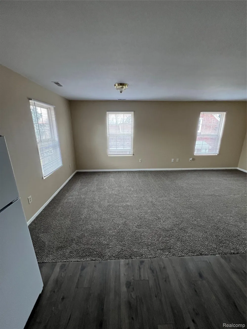 914 E Front D Street Monroe City, MI 48161