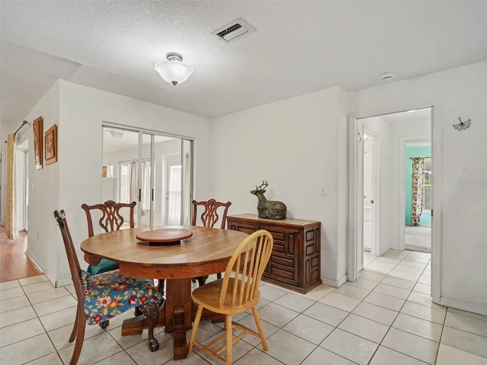1848 MOVA STREET Sarasota, FL 34231