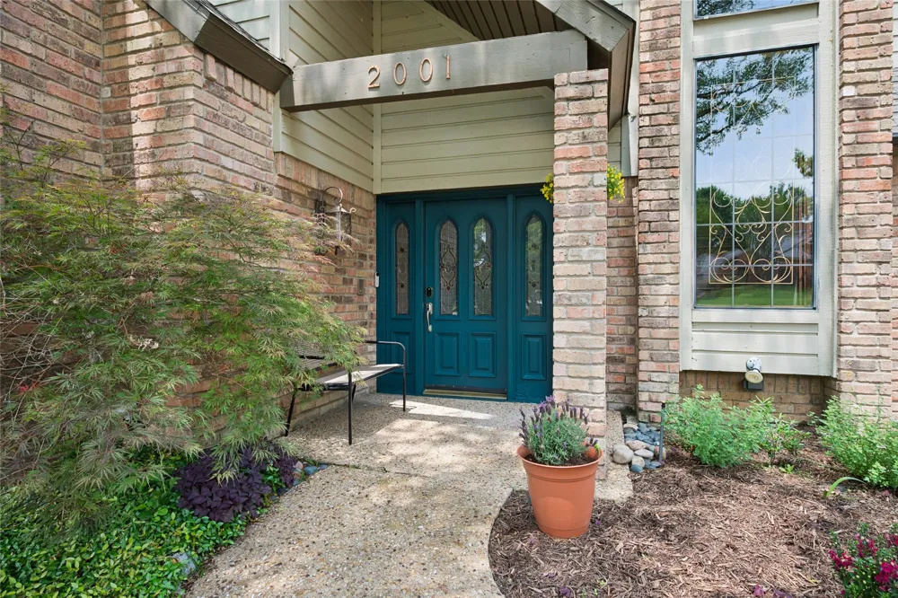 2001 Pebble Beach Court Richardson, TX 75082