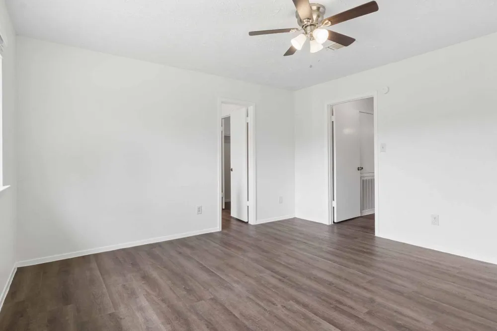 10411 Rabbit Oak Drive Houston, TX 77065