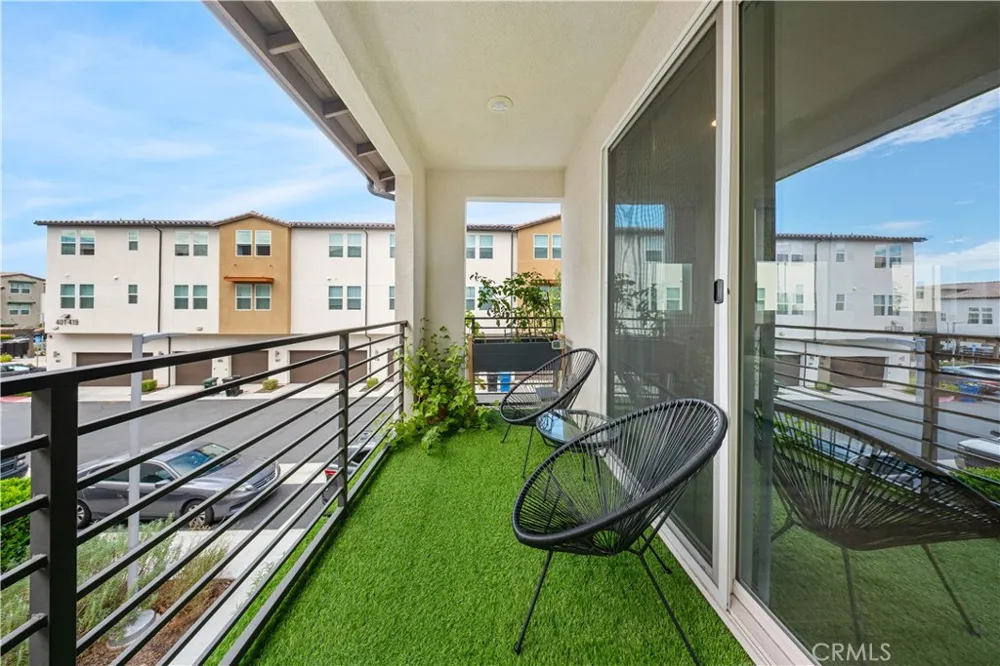 667 Lemon Lane Covina, CA 91723