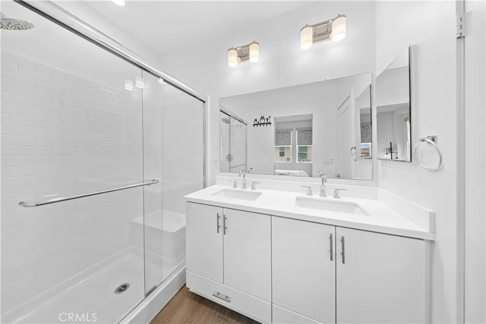 667 Lemon Lane Covina, CA 91723