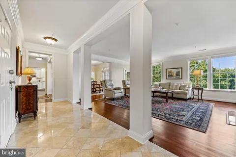 9403 BLACKWELL #301