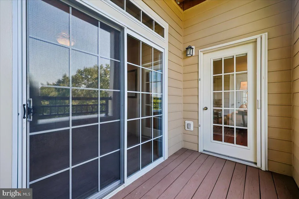 9403 BLACKWELL #301 Rockville, MD 20850